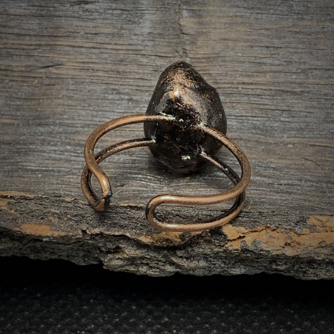 Bague ajustable en pierre brute irrégulière naturelle Olivenorma avec douze pierres de naissance