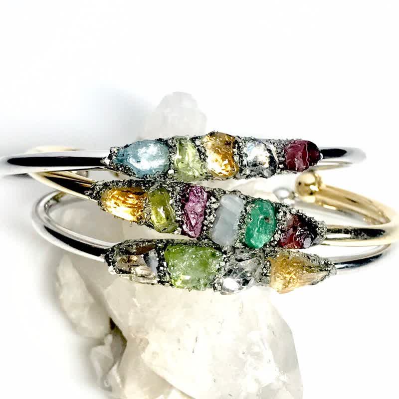 Bracelet personnalisé avec pierre de naissance et signification Olivenorma