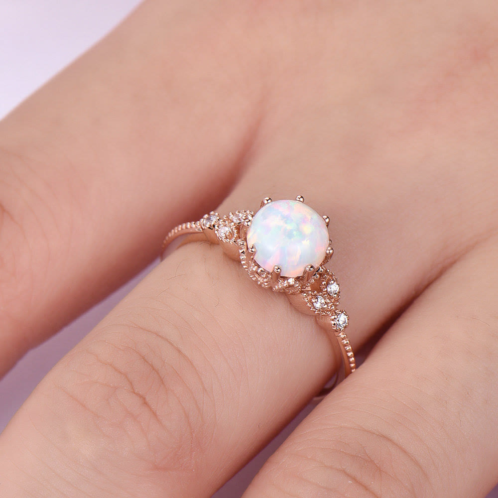 Olivenorma ronde en pierre de lune et opale blanche avec zircon