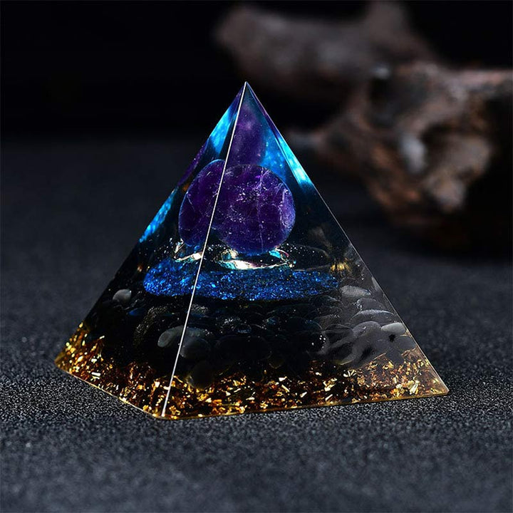 Sphère d'améthyste Olivenorma avec pyramide d'orgone Reki en quartz bleu 