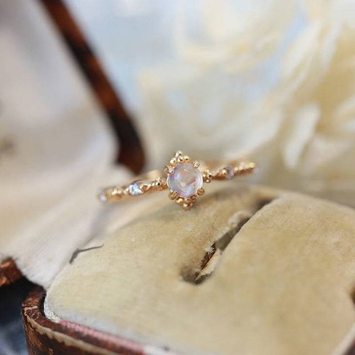 Olivenorma « You Are Bright Moonlight » - Bague délicate en pierre de lune 