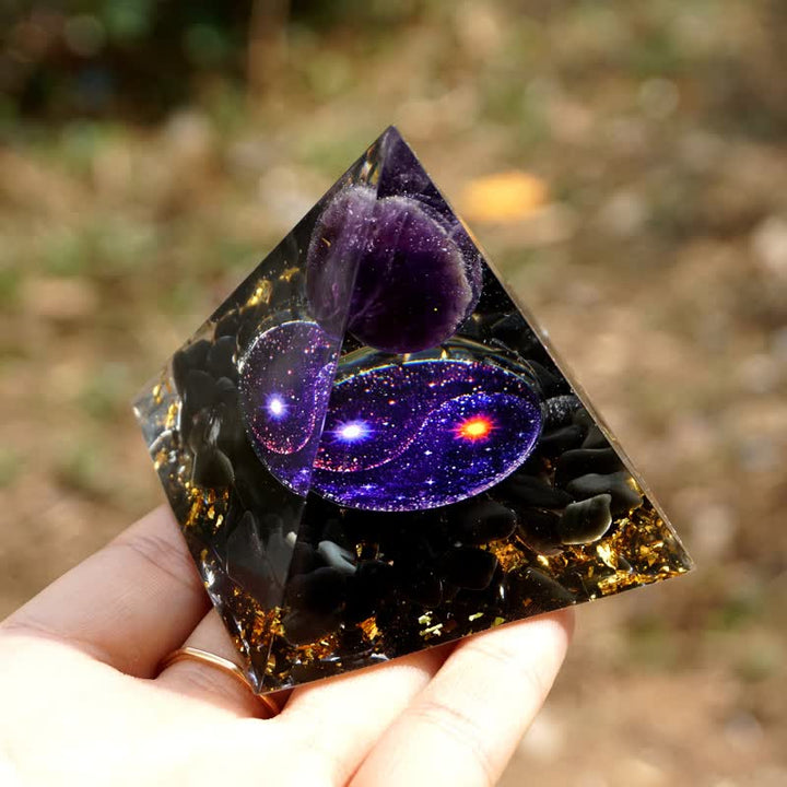 Pyramide d'orgone en obsidienne Yin et Yang Olivenorma