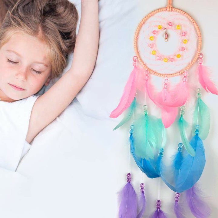 Attrape-rêves fait main en perles acryliques colorées et plumes Olivenorma 