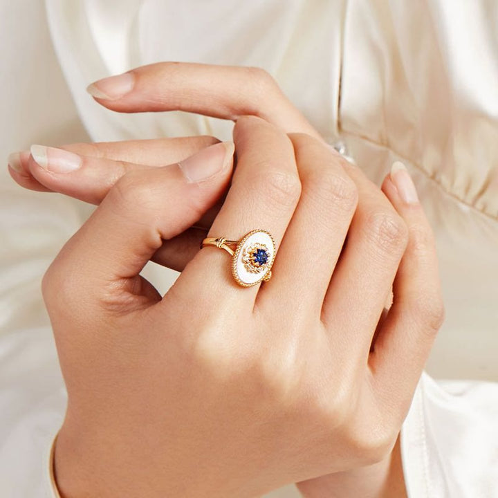 Bague ajustable Olivenorma en nacre et saphir blanc et zircon