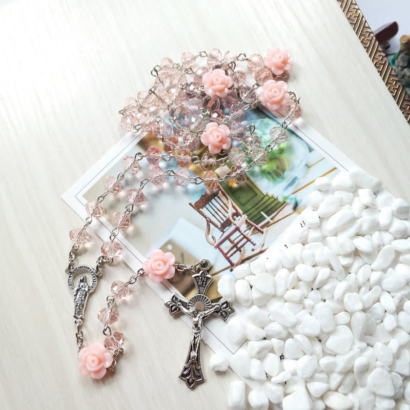 Collier chapelet avec pendentif croix de Jésus en quartz rose Olivenorma 