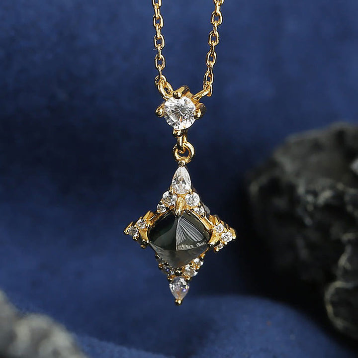 Collier en topaze bleue naturelle de Londres « Eternal Bliss » Olivenorma 