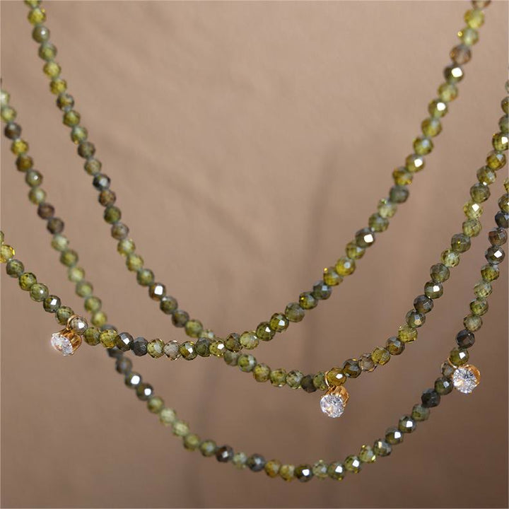 Collier avec pendentif en perles de péridot et aventurine vert émeraude Olivenorma