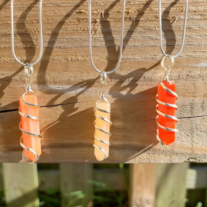 Collier en cristal à tête de balle à prisme hexagonal en cornaline Olivenorma
