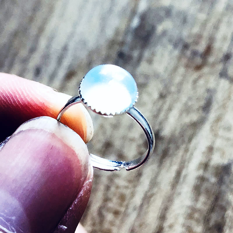Bague ajustable simple en demi-cercle avec opale et pierre de lune Olivenorma