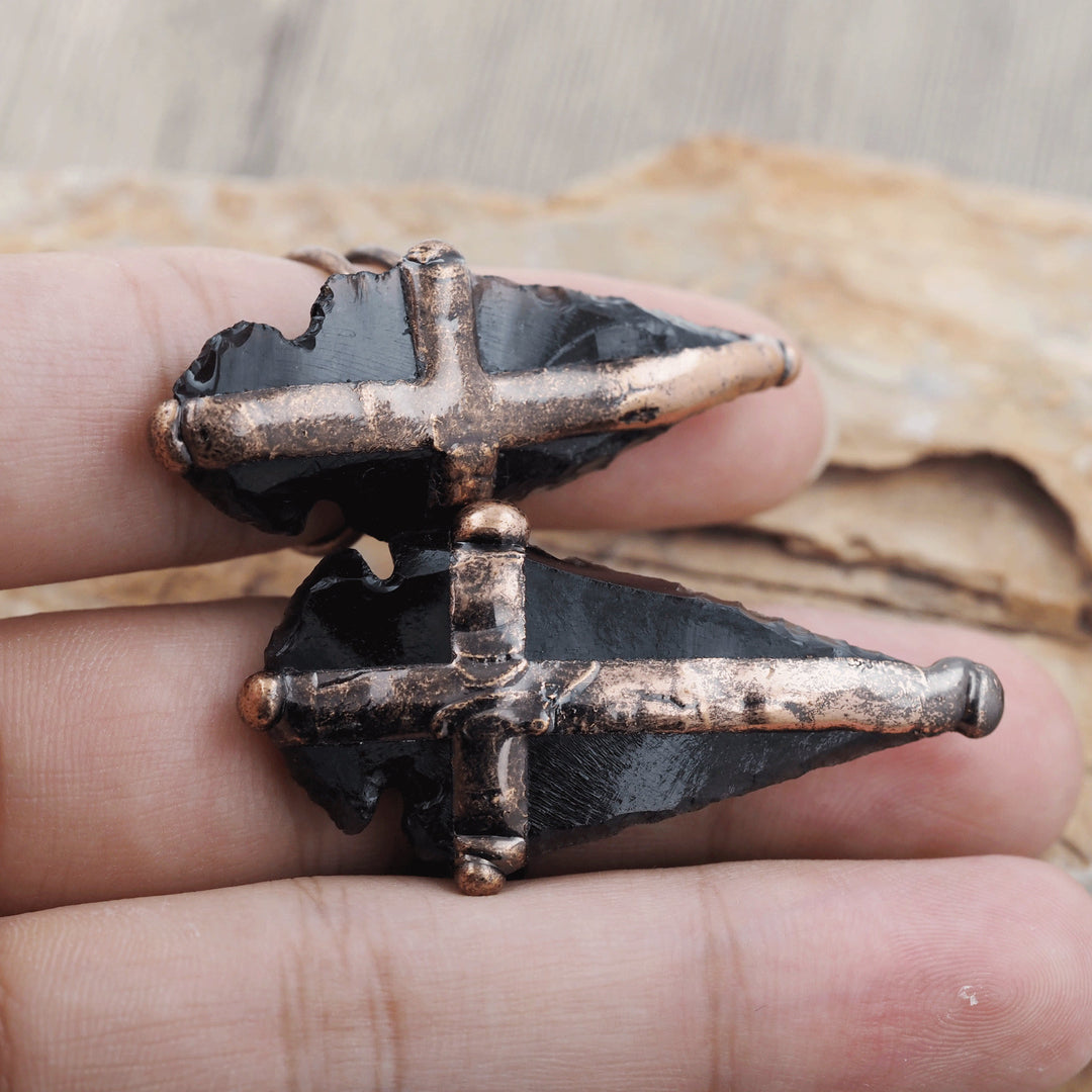 Bague en forme de croix avec bouclier en obsidienne naturelle Olivenorma