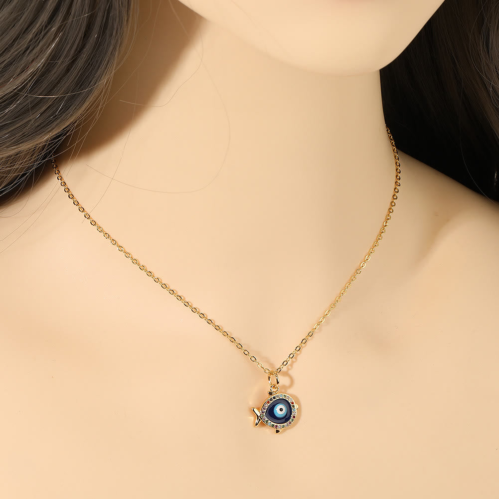 Collier en époxy en forme de cœur avec le mauvais œil Hamsa Olivenorma