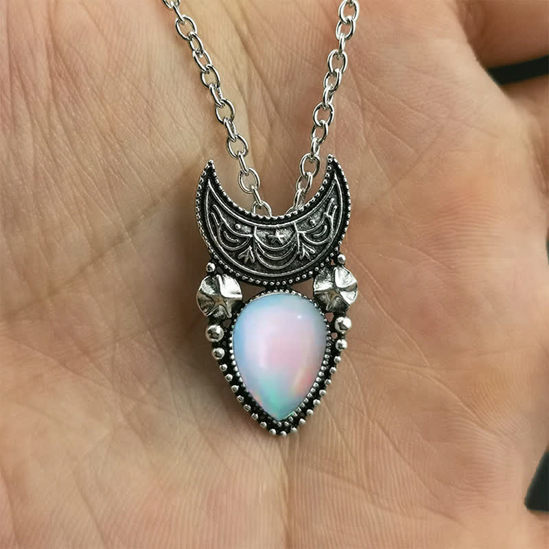 Collier vintage Olivenorma avec pierre de lune et goutte d'eau
