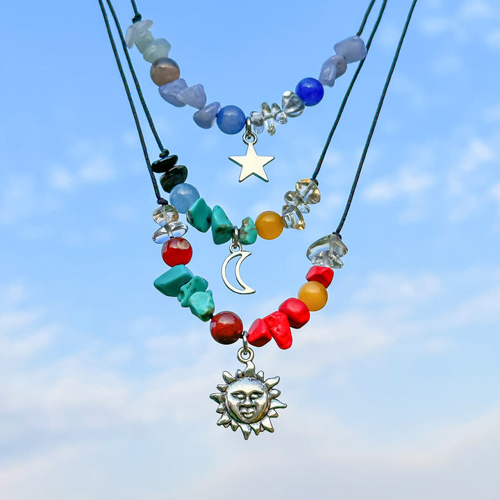 Collier en cuir et fil ciré avec pompon papillon en pierre naturelle Olivenorma