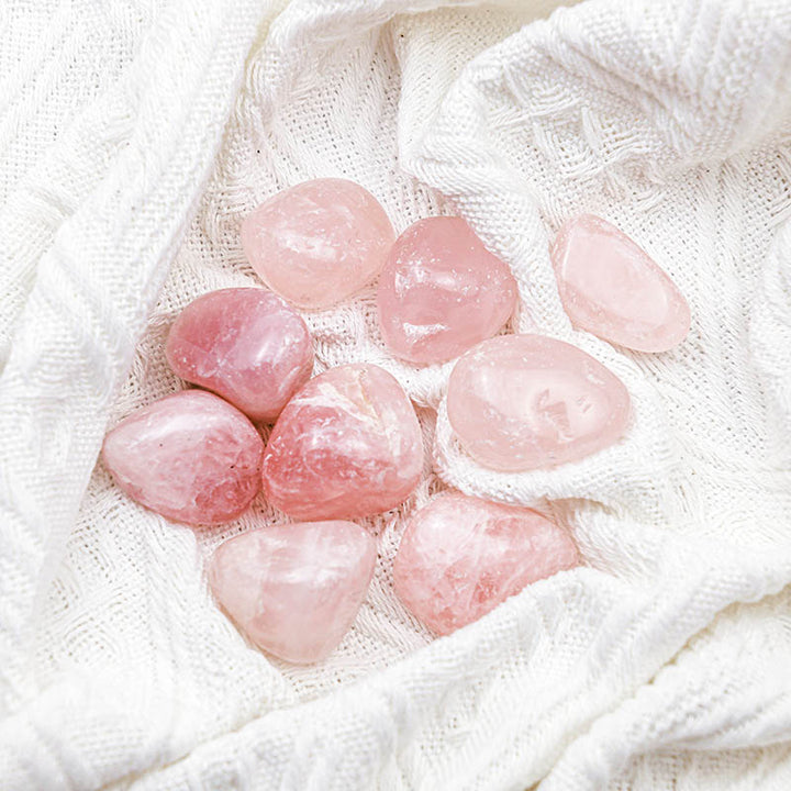 Ensemble de pierres naturelles polies en quartz rose Olivenorma