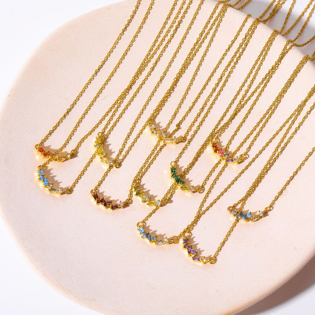 Collier avec pendentif en perles et pierres de naissance multiples Olivenorma plaqué or et cuivre 