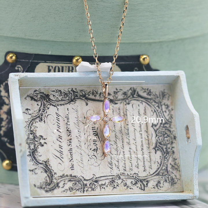 Collier pendentif croix en pierre de lune artificielle en opale Olivenorma