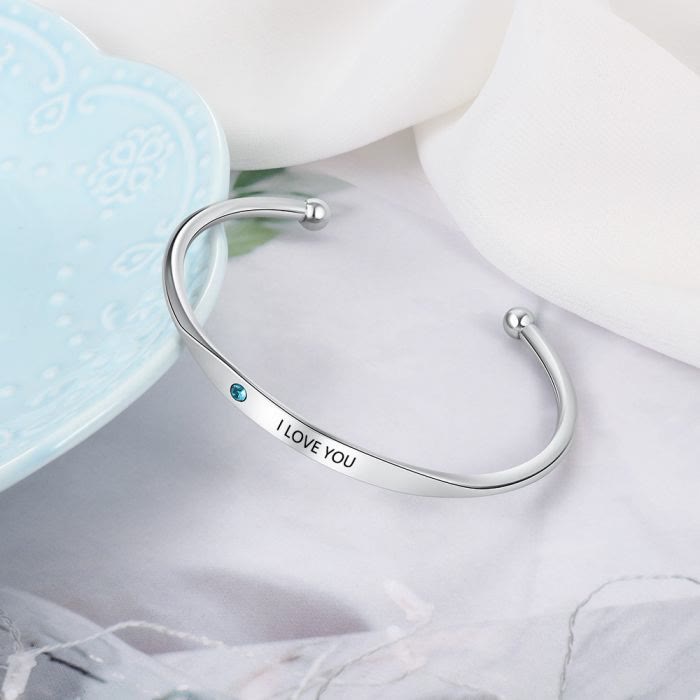 Bracelet personnalisé Olivenorma avec gravure de pierre de naissance 