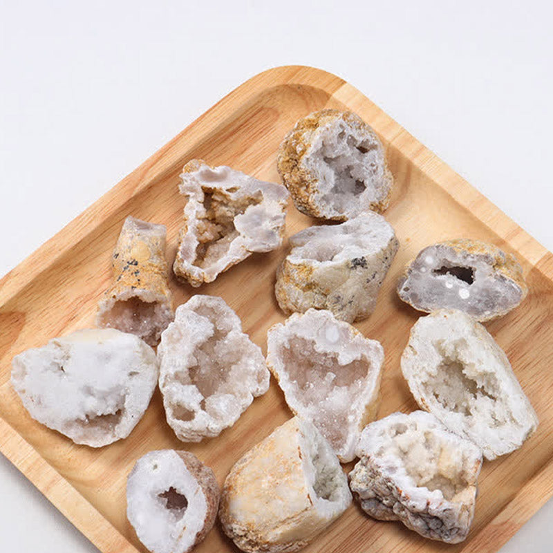 Cristal de guérison en pierre naturelle d'agate blanche