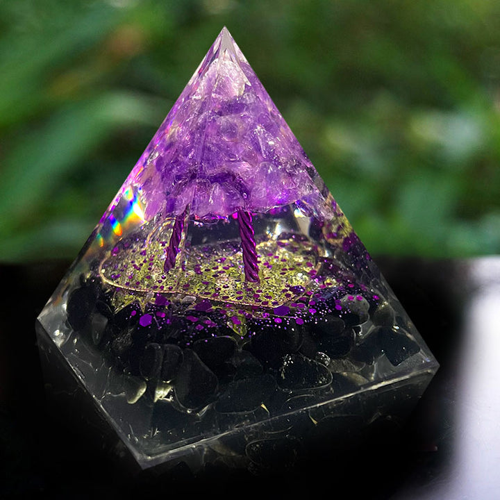 Sphère d'améthyste Olivenorma avec pyramide d'orgone en obsidienne 