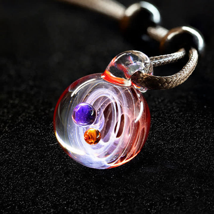 Collier fantaisie en verre avec ciel étoilé cosmique Olivenorma