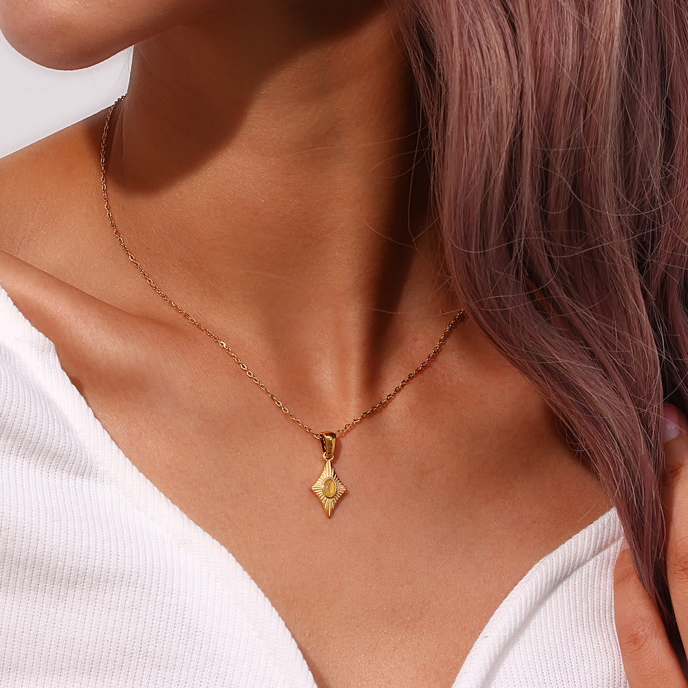 Collier pendentif en acier inoxydable avec œil de chat Olivenorma
