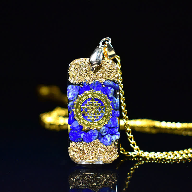 Olivenorma Raise Consciousness - Collier d'énergie orgone en lapis-lazuli - Lapis Lazuli carré - OUI S'IL VOUS PLAÎT 8 $ - image 1